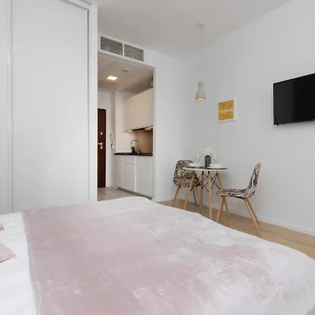 Studio Kasprzaka By Renters Apartment Warschau